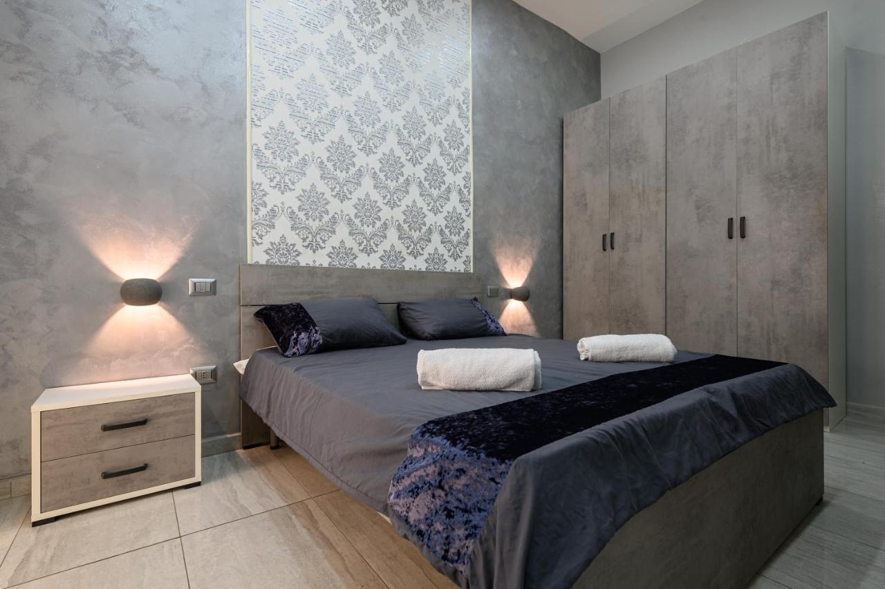 Manu Family House Apartment Naples Luaran gambar
