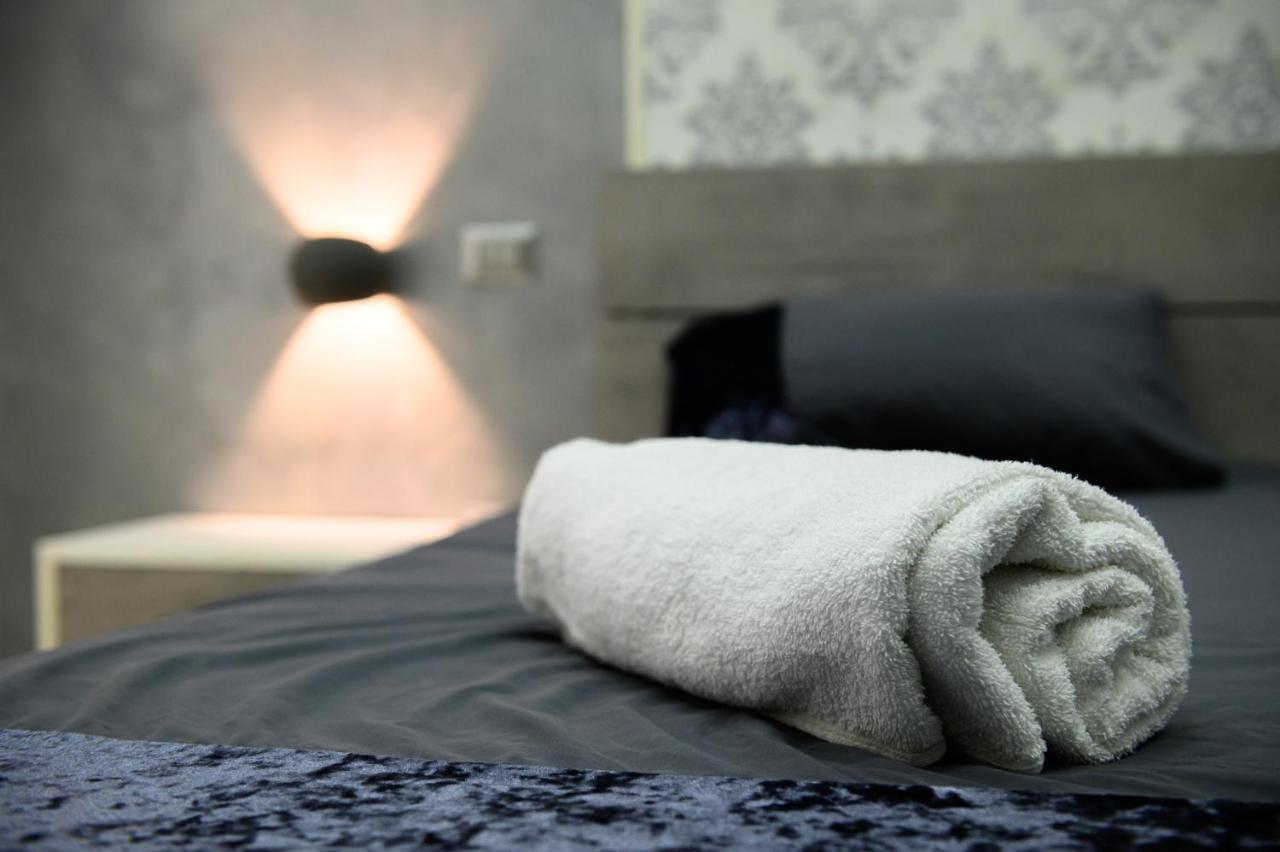 Manu Family House Apartment Naples Luaran gambar